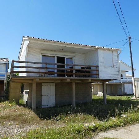 Un Chalet En Bois A La Plage Gruissan Exterior foto